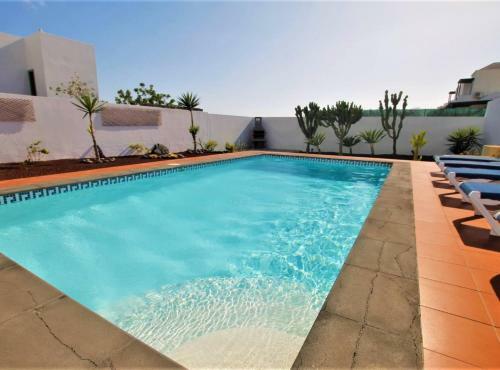 Villa Con Piscina Climatizada El Cobre 22