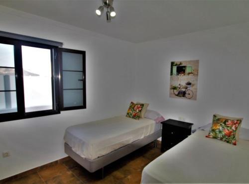 Villa Con Piscina Climatizada El Cobre 22