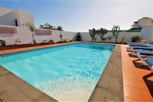 Villa Con Piscina Climatizada El Cobre 22