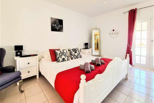 Villa Renaissance, 6 Bed 6 Bath Spacious Villa