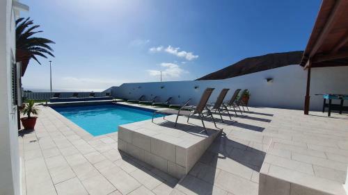 Villa Renaissance, 6 Bed 6 Bath Spacious Villa