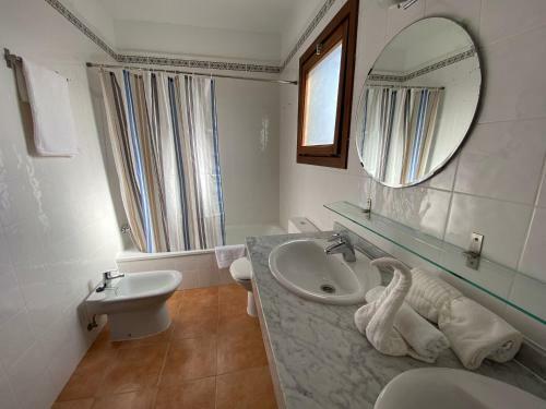 Individual Villa With Solar Heated Pool