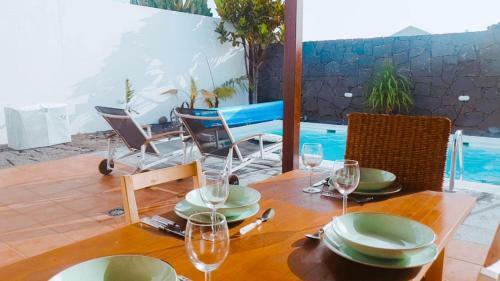 Individual Villa With Solar Heated Pool