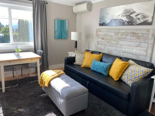 Apartamento Panoramic View! Private 1 Br Suite, New Living Room!