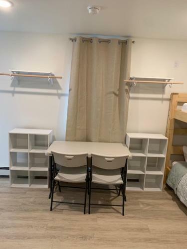 Pond Studio Apartments