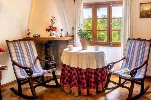 4 Bedroom Traditional Villa, Private Pool, Near Pollensa