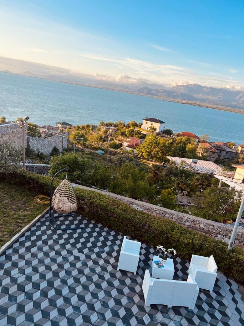 Hostal Iart Residence