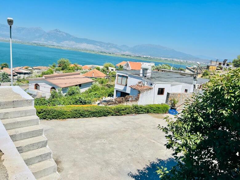 Hostal Iart Residence