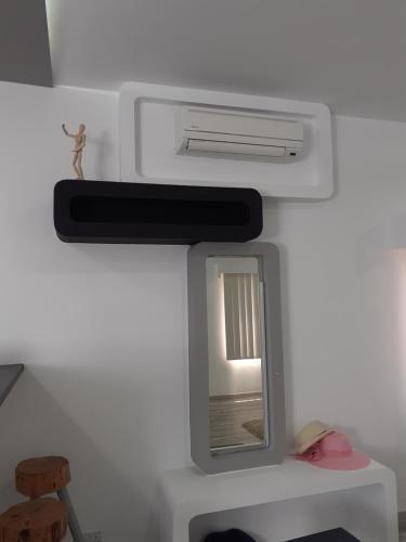 Deluxe Yiota`s Studio !