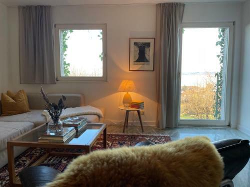 Villa Mit Traumhaftem Blick �ber Den Bodensee