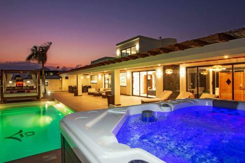 Villa Anyaval