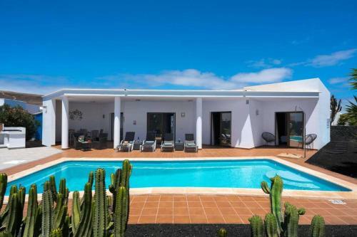 Villa Casa Blanca