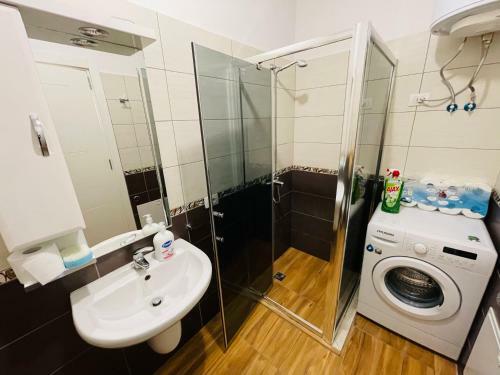 Apartamento Extra Home, Gjuhadol