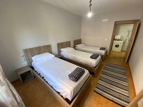 Center Apartment 2