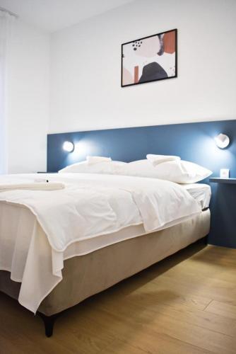 Apartamento Urban Properties 18