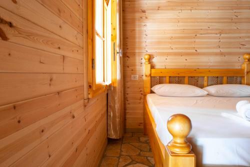 Nashos Bungalows