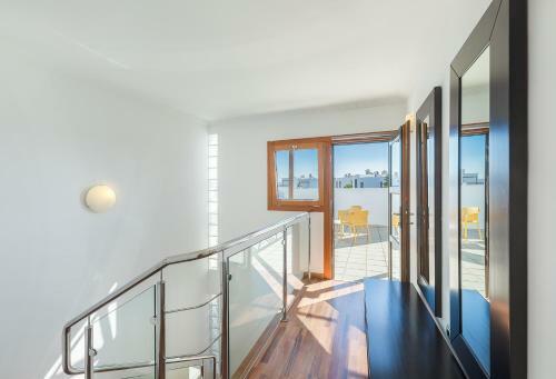 Ereza Villas Camelot