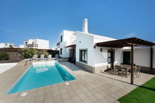 Ereza Villas Camelot