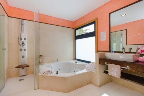 Villa Con Piscina Privada Y Jacuzzi