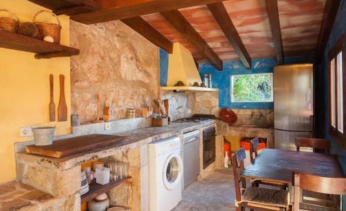 Villa Pou Dels Escarabats
