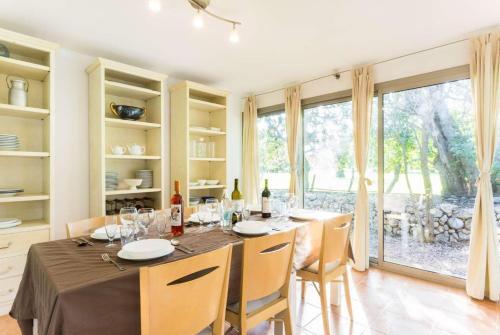 Villa Cama Rotja
