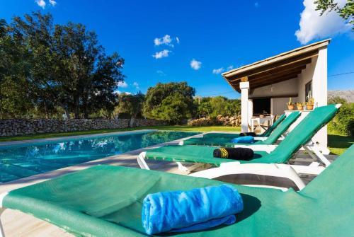 Villa Cama Rotja