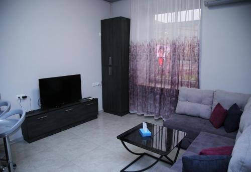 "royal" Apartment In Republiq Square #2