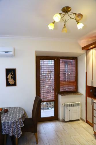 Apartamento Cosy Studio Near Republic Square