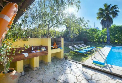 Villa Can Brullet Rustic Stay