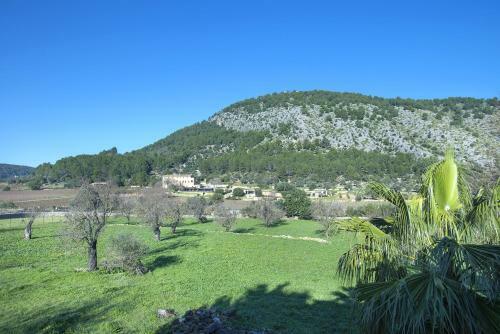 Villa Can Brullet Rustic Stay