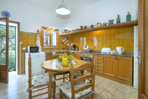 Villa Can Brullet Rustic Stay