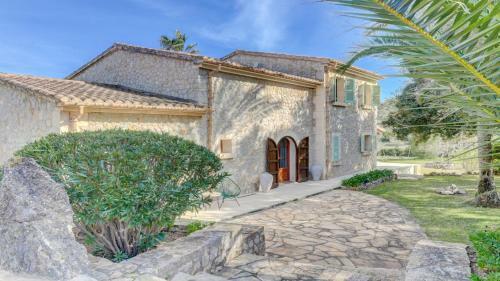 Villa S'encantament