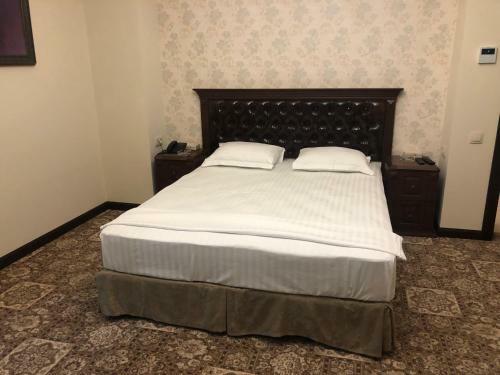 Russo Hotel