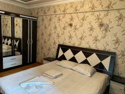 Home Elite Yerevan- Apartment Near Republic Square
