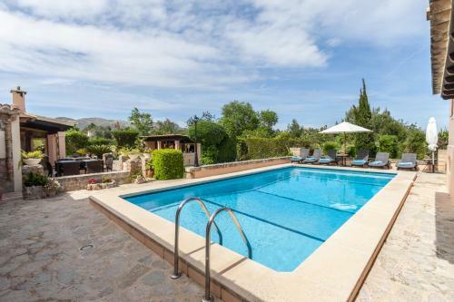 Villa Fullos