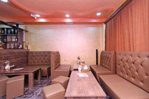 Albergue Hotel N1