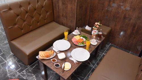 Albergue Hotel N1