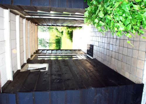 Bed In Waterland