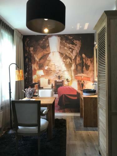 Hotel Huis Van Bewaring