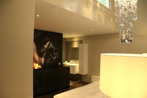 Hotel Huis Van Bewaring