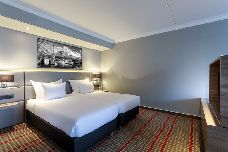 Hotel Ramada By Wyndham Amsterdam Airport Schiphol
