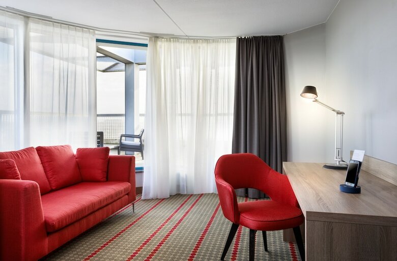 Hotel Ramada By Wyndham Amsterdam Airport Schiphol