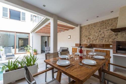 Casa Bugera