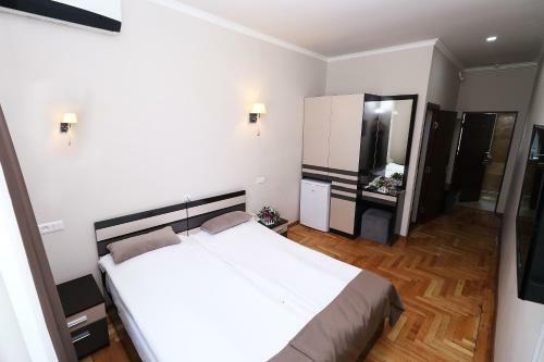 Bed & Breakfast Hotel Tigran Mec