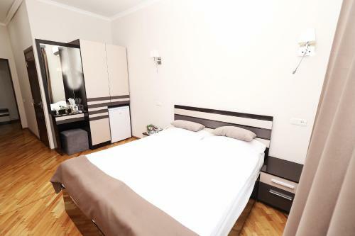 Bed & Breakfast Hotel Tigran Mec