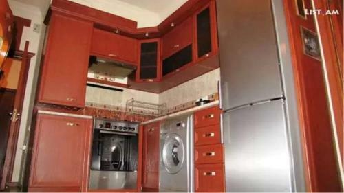 King And Queen Apartment