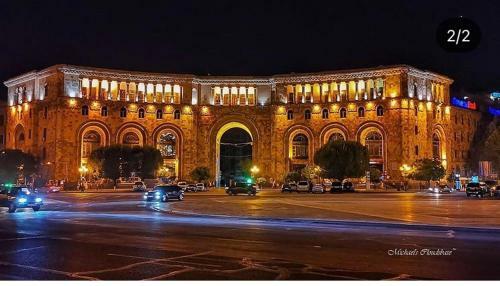 Studio Apartment Near Republic Square