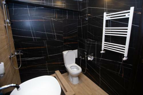 Loft Apartment Near Republic Square