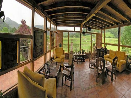 Hostal Posada La Anjana