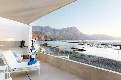 Ocean Views & Rooftop Jacuzzi In Agaete